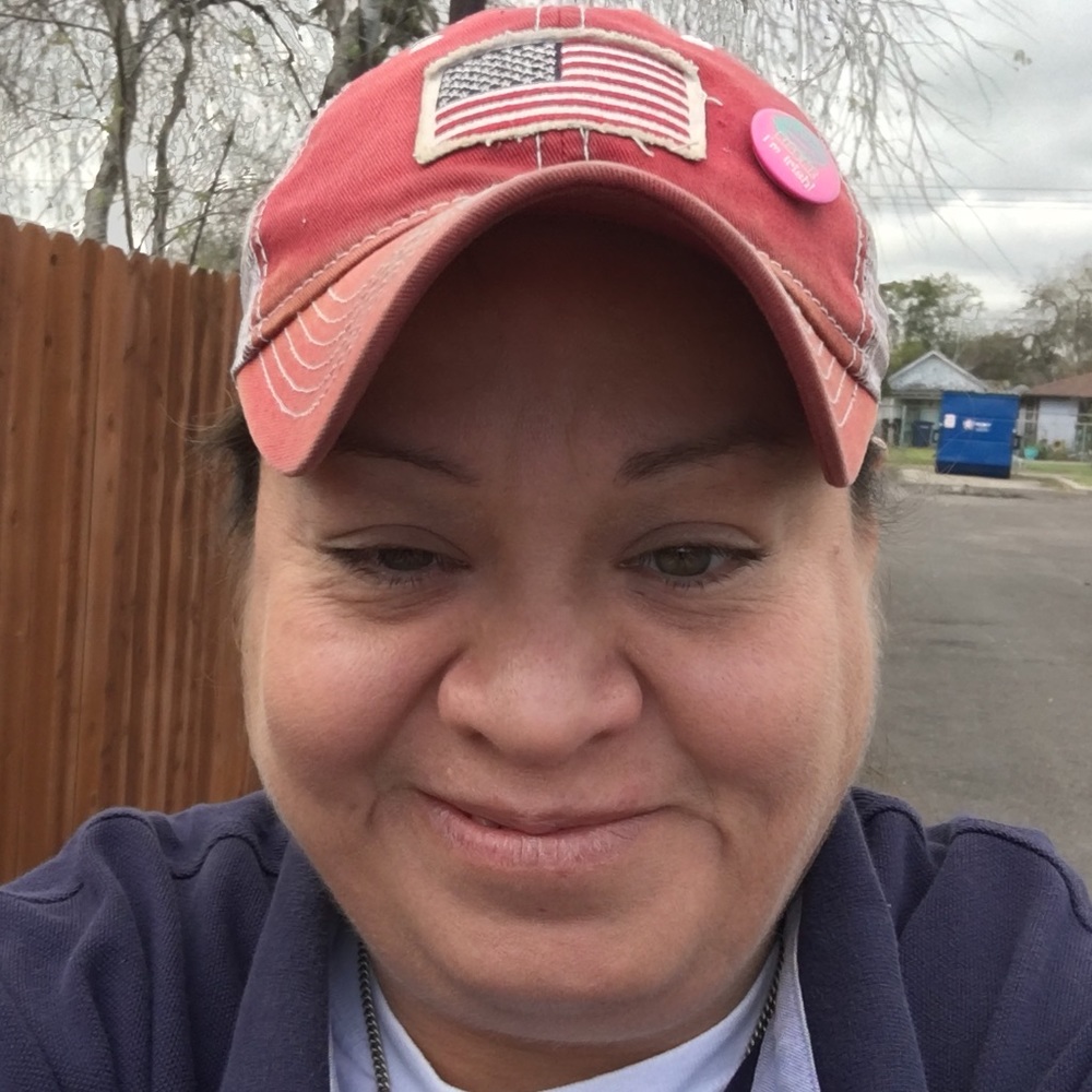 Meet your Posher, Roanna